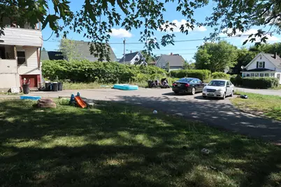 19 Cumberland Street, Augusta, ME 04330 - Photo 6