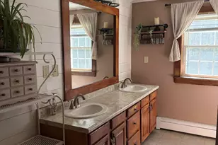 128 Shepard Rd, Belfast, ME 04915 - Photo 18