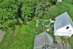 7 Cleveland St, Houlton, ME 04730 - Photo 46