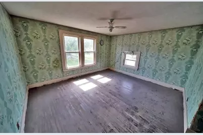 7 Cleveland Street, Houlton, ME 04730 - Photo 32