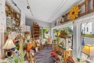 56 Elm St, Camden, ME 04843 - Photo 4