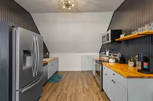 56 Elm St, Camden, ME 04843 - Photo 28