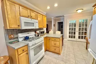 84 Kavanaugh Rd, Old Orchard Beach, ME 04064 - Photo 6