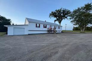 9 Main St, Corinth, ME 04427 - Photo 4