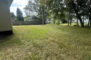 86 Ohio St, Millinocket, ME 04462 - Photo 24