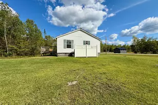 269 Summer St, Oakland, ME 04963 - Photo 4