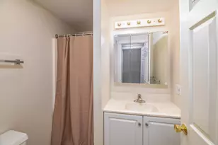 31 Oakwood Dr, Hallowell, ME 04347 - Photo 28