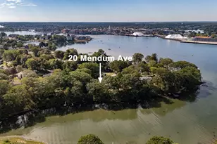 20 Mendum Ave, Kittery, ME 03904 - Photo 2