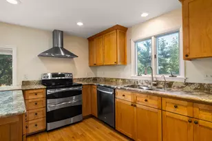 20 Mendum Ave, Kittery, ME 03904 - Photo 26