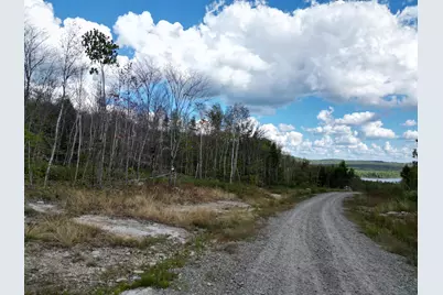 31 Overlook Drive, Lincoln, ME 04457 - Photo 12