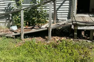 7 Dartmouth St, Skowhegan, ME 04976 - Photo 22