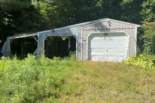 7 Dartmouth St, Skowhegan, ME 04976 - Photo 2