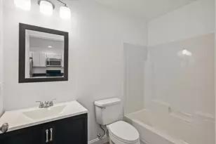 2425- US-2, Hermon, ME 04401 - Photo 22