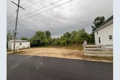 423 High Street, Rumford, ME 04276 - Photo 2