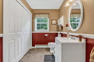 7 Beech Ridge Dr, Hermon, ME 04401 - Photo 4