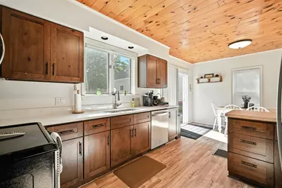 7 N Maple Street, Greenville, ME 04441 - Photo 16