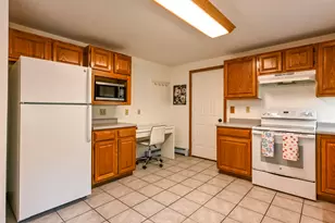 74 May Meadow Dr, Gray, ME 04039 - Photo 8