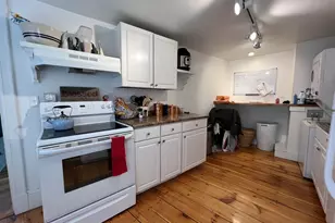 379 Cumberland Ave, Portland, ME 04101 - Photo 32