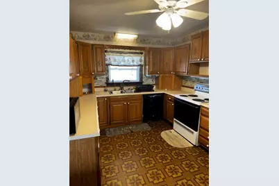 62 Old Point Avenue, Madison, ME 04950 - Photo 16