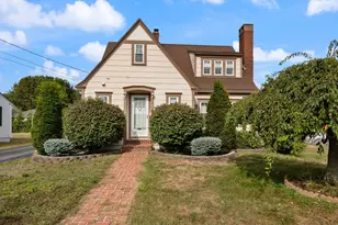 49 Harding St, Biddeford, ME 04005 - Photo 1