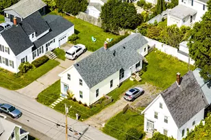 57 Grace St, Rockland, ME 04841 - Photo 8