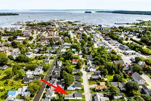 57 Grace St, Rockland, ME 04841 - Photo 2