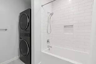 10 Hammond St, Portland, ME 04101 - Photo 28