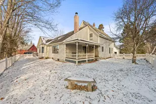 11 High St, Rangeley, ME 04970 - Photo 2