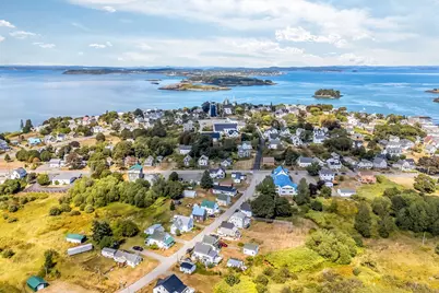 56 Washington Street, Lubec, ME 04652 - Photo 6