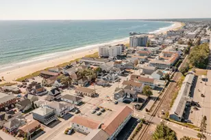 78 E Grand Ave, Old Orchard Beach, ME 04064 - Photo 4