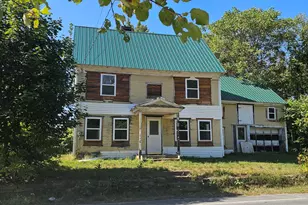 18 N Main St, Strong, ME 04983 - Photo 6