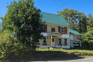 18 N Main St, Strong, ME 04983 - Photo 2