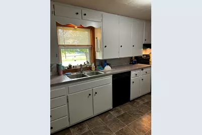 10 Sheridan Street, Newport, ME 04953 - Photo 20