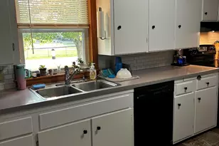 10 Sheridan St, Newport, ME 04953 - Photo 20