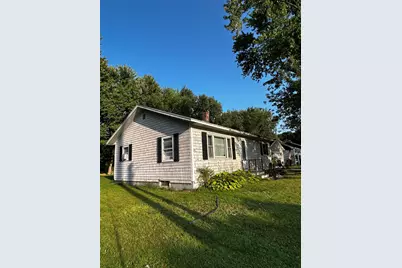 10 Sheridan Street, Newport, ME 04953 - Photo 8