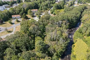 39 Powder Mill Dr, Kennebunk, ME 04043 - Photo 4