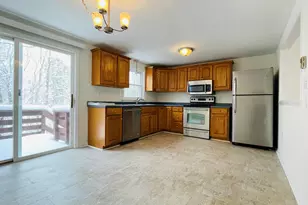 39 Powder Mill Dr, Kennebunk, ME 04043 - Photo 2