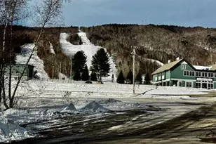 28 Glover Rd, Rumford, ME 04276 - Photo 2