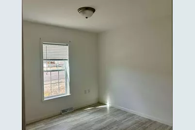 32 Camden Road, Berwick, ME 03901 - Photo 8