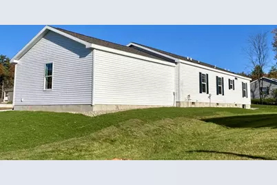 32 Camden Road, Berwick, ME 03901 - Photo 2