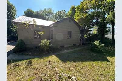 26 Pleasant Street, Millinocket, ME 04462 - Photo 28