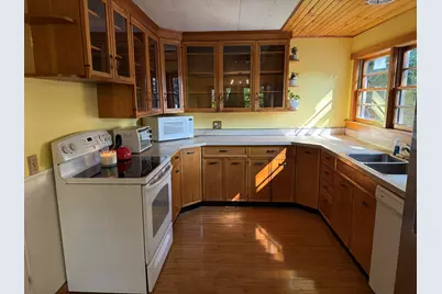 26 Pleasant Street, Millinocket, ME 04462 - Photo 4