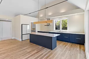 11 Iron Blf Rd, Lincolnville, ME 04849 - Photo 16