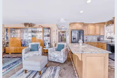 185 E Grand Avenue, Old Orchard Beach, ME 04064 - Photo 28