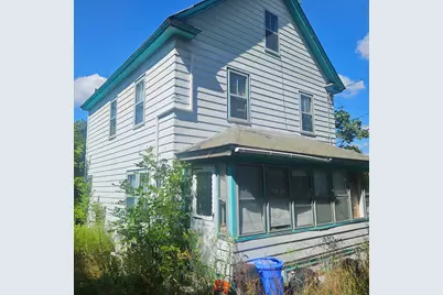 90 Elm Street, Millinocket, ME 04462 - Photo 2