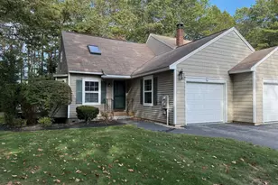 6 Dunnhill Dr, Kennebunk, ME 04043 - Photo 2