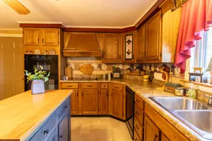 49 North St, Newport, ME 04953 - Photo 12