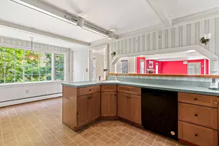 86 Pleasant St, Yarmouth, ME 04096 - Photo 18