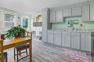 185 Pleasant St, Richmond, ME 04357 - Photo 2