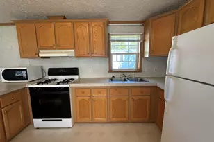 109 Bruins Dr, Waterville, ME 04901 - Photo 6